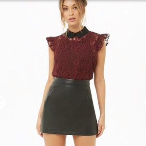 Lace Top with black collar